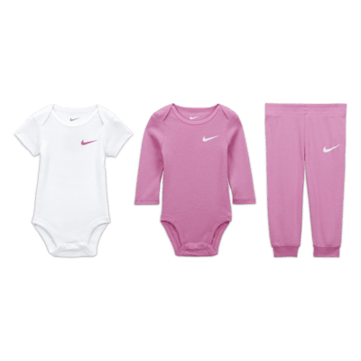 Newborn nike shorts best sale